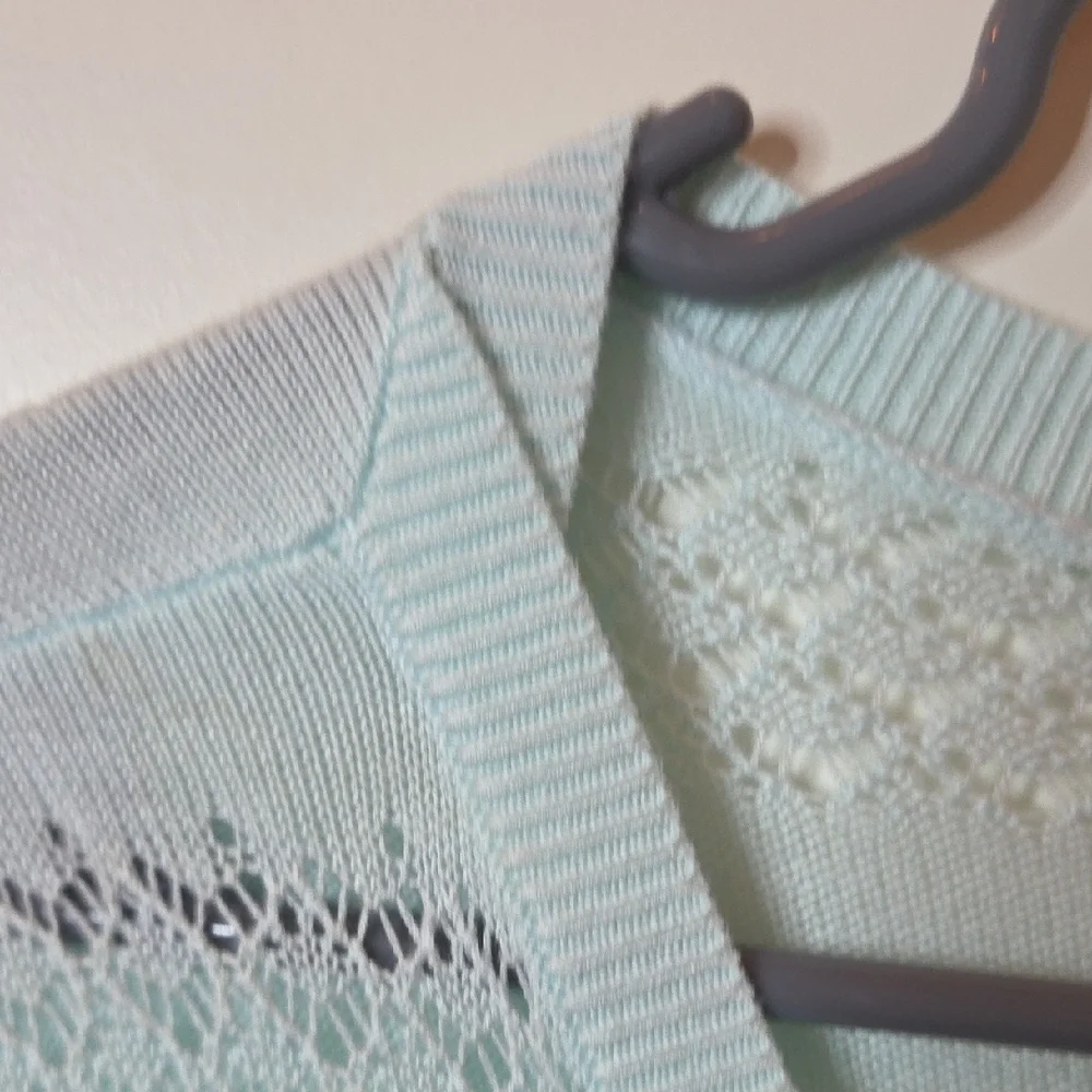 CLEARANCE Banana Republic Women's Light Seafoam Green Knit Top Size XL - Picture 9 of 11